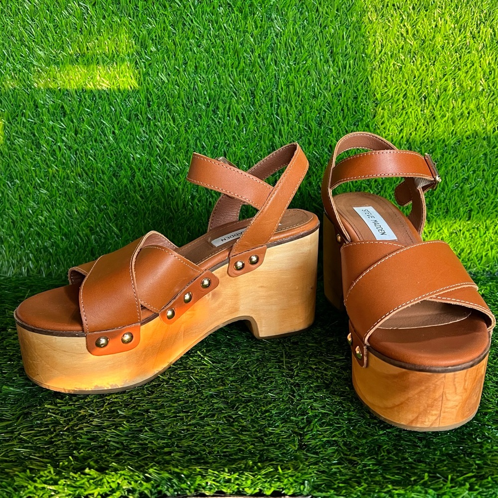 Steve Madden Platform Sandals